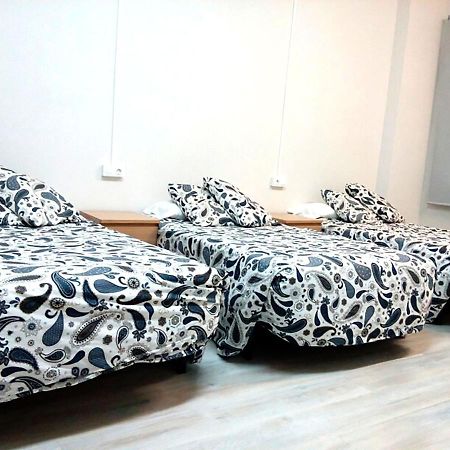 Residencia Albergue Jaca Eksteriør bilde