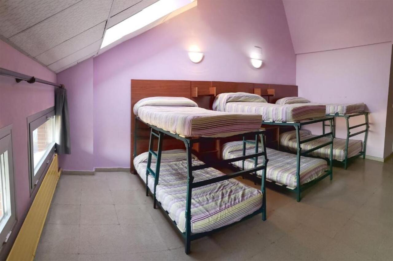 Residencia Albergue Jaca Eksteriør bilde